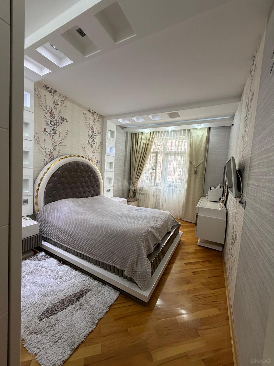 3 otaqlı Yeni tikili, Neftçilər m., Bakı