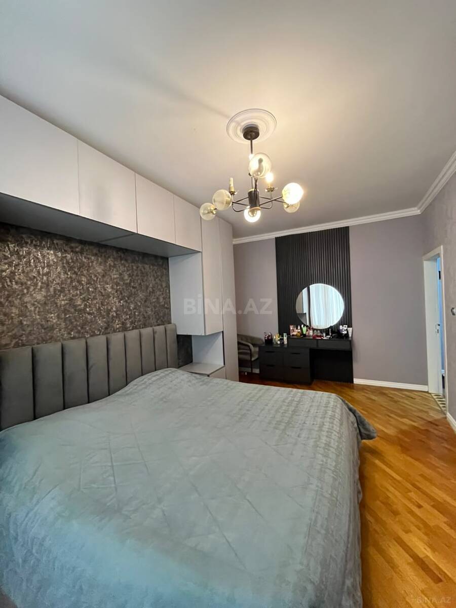 4 otaqlı Köhnə tikili, Azadlıq Prospekti m., Bakı