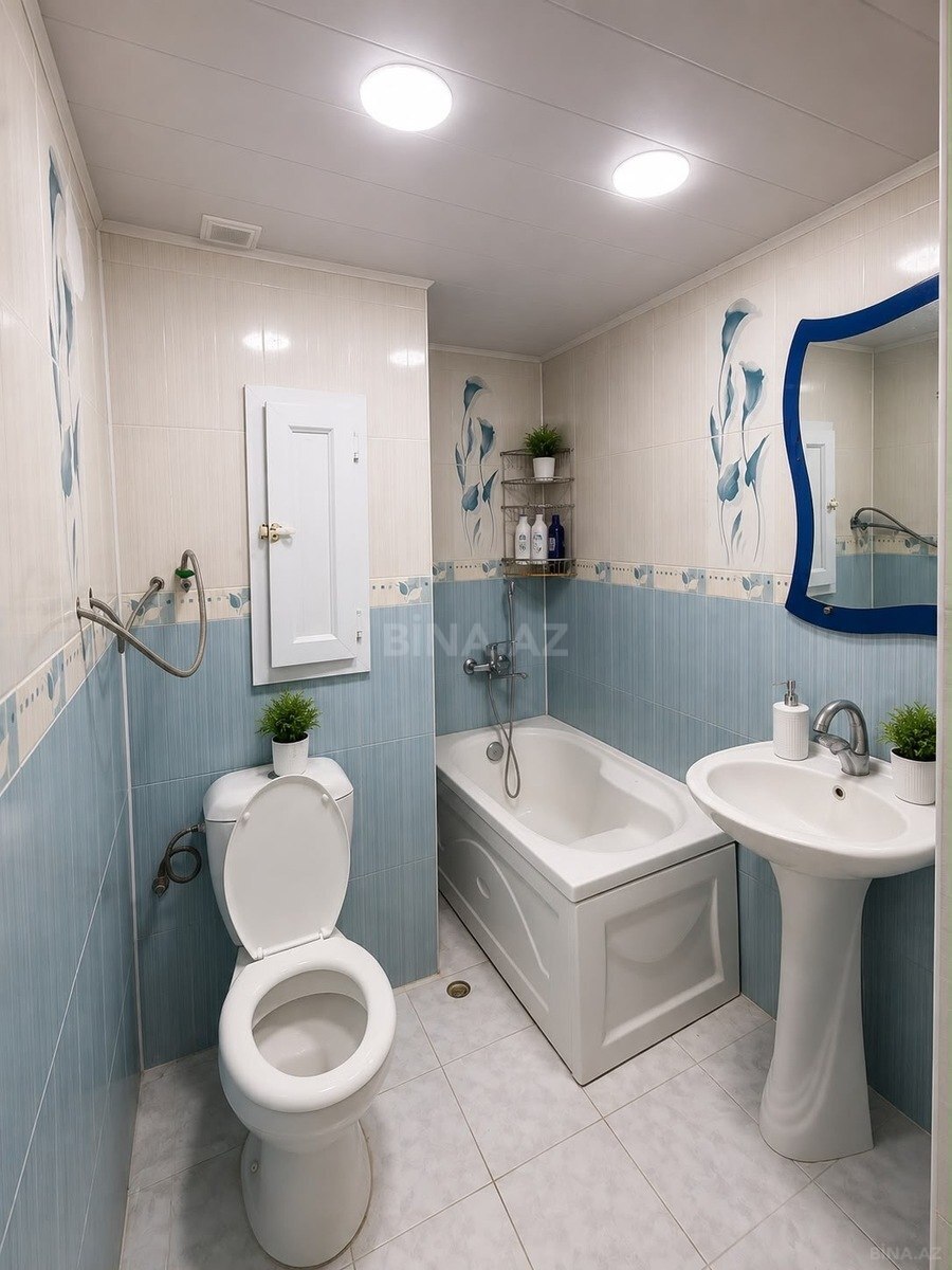 2 otaqlı Köhnə tikili, İnşaatçılar m., Bakı