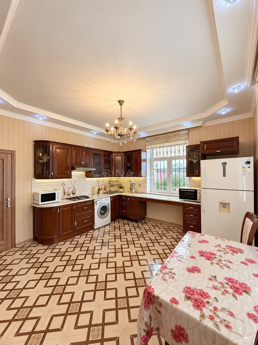 4 otaqlı Həyət evi/Bağ evi, Şüvəlan q., Bakı