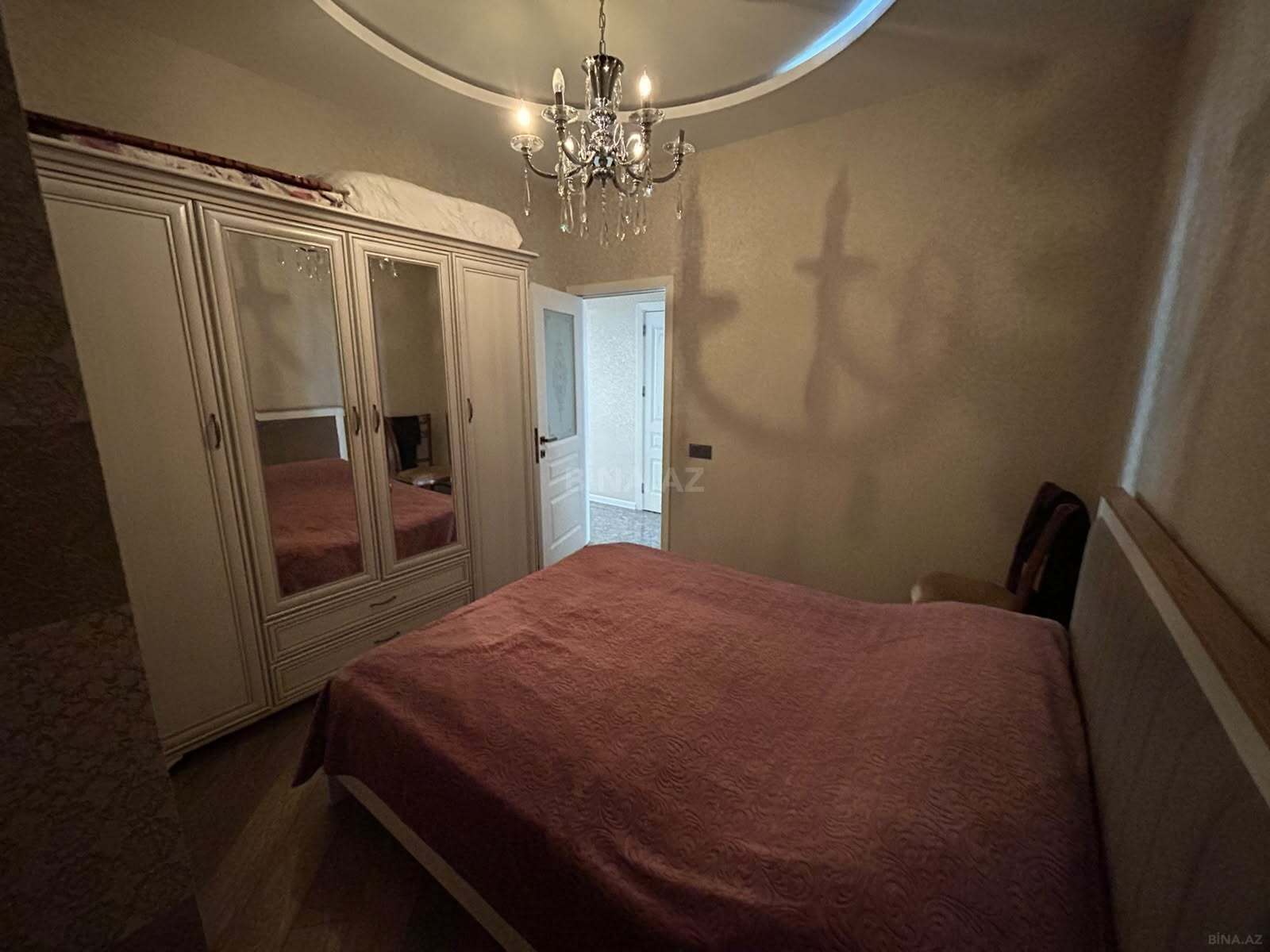 4 otaqlı Yeni tikili, Dərnəgül m., Bakı
