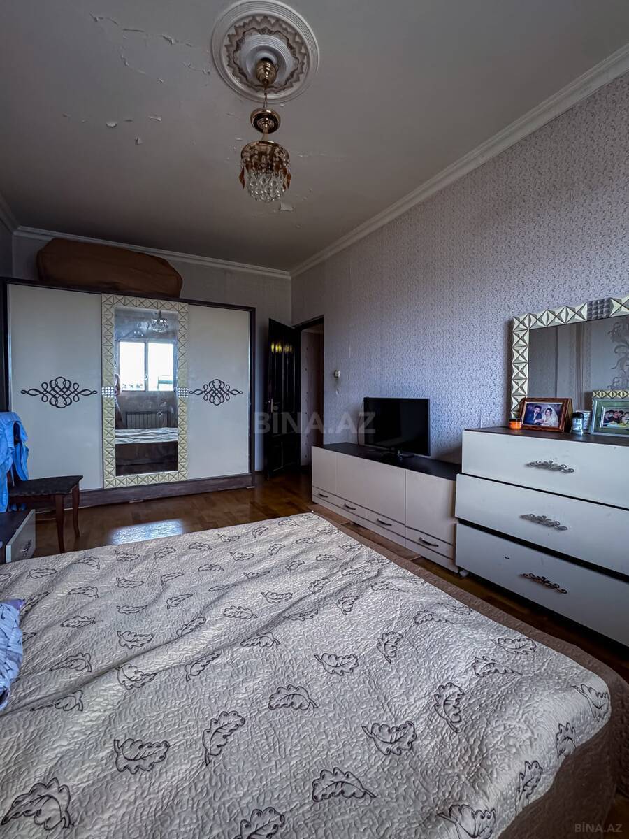 4 otaqlı Köhnə tikili, Həzi Aslanov m., Bakı
