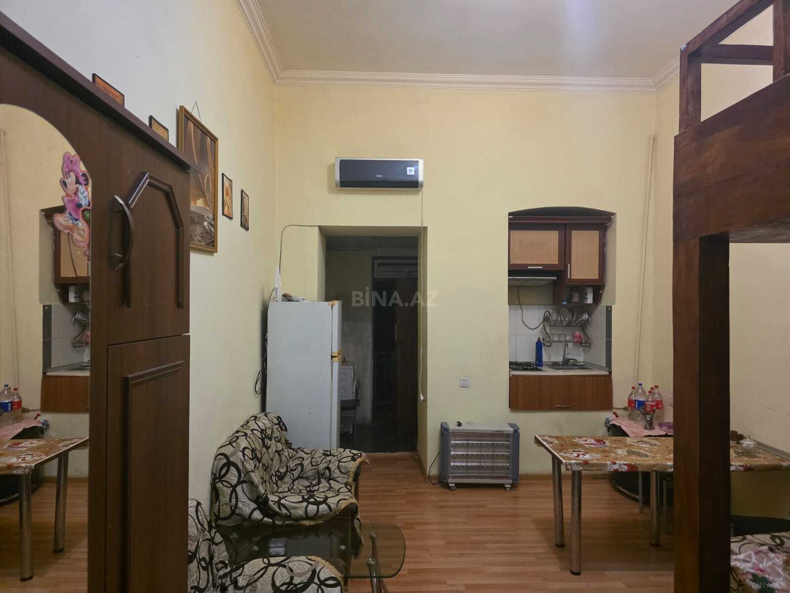 1 otaqlı Köhnə tikili, 20-ci sahə q., Bakı