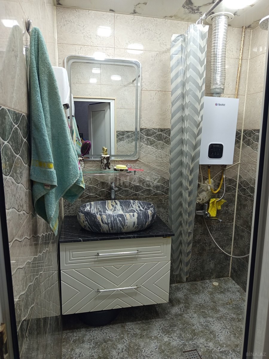 2 otaqlı Köhnə tikili, Neftçilər m., Bakı