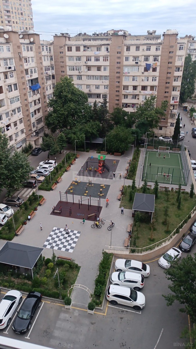 4 otaqlı Köhnə tikili, Yeni Yasamal q., Bakı