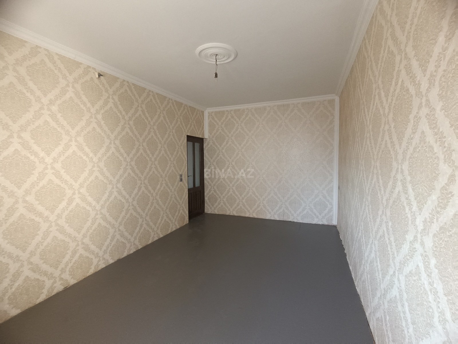 4 otaqlı Köhnə tikili, Yeni Yasamal q., Bakı