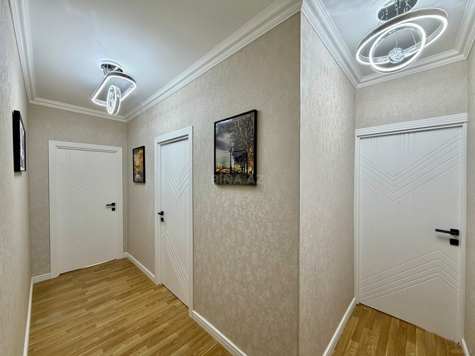 2 otaqlı Köhnə tikili, Xalqlar Dostluğu m., Bakı