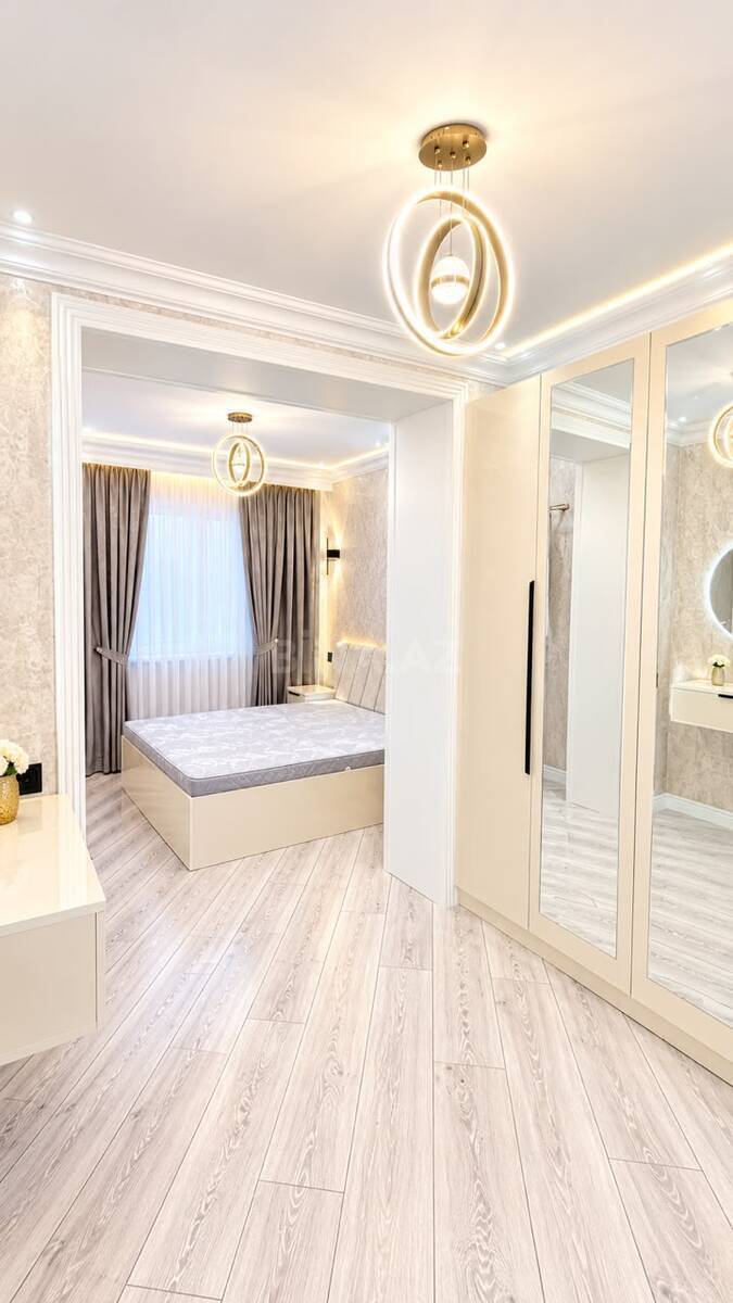 3 otaqlı Köhnə tikili, Gənclik m., Bakı