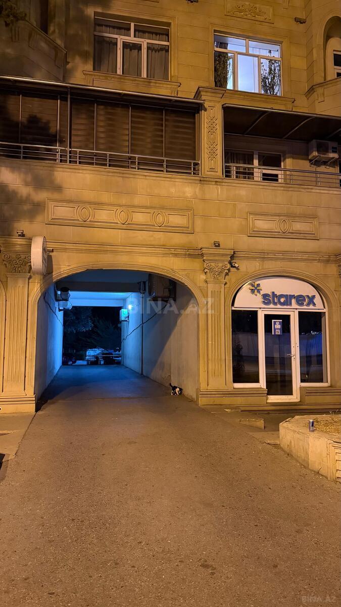 3 otaqlı Köhnə tikili, Gənclik m., Bakı