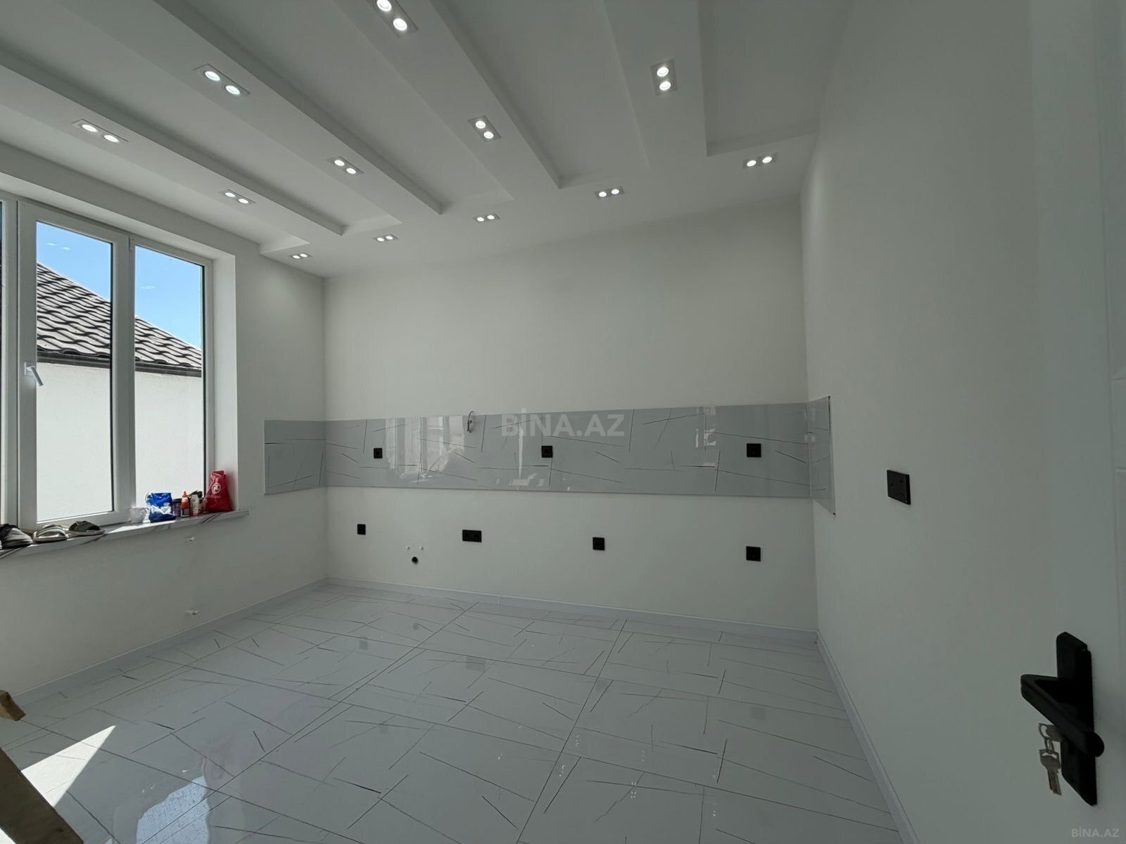 5 otaqlı Həyət evi/Bağ evi, Masazır q., Bakı