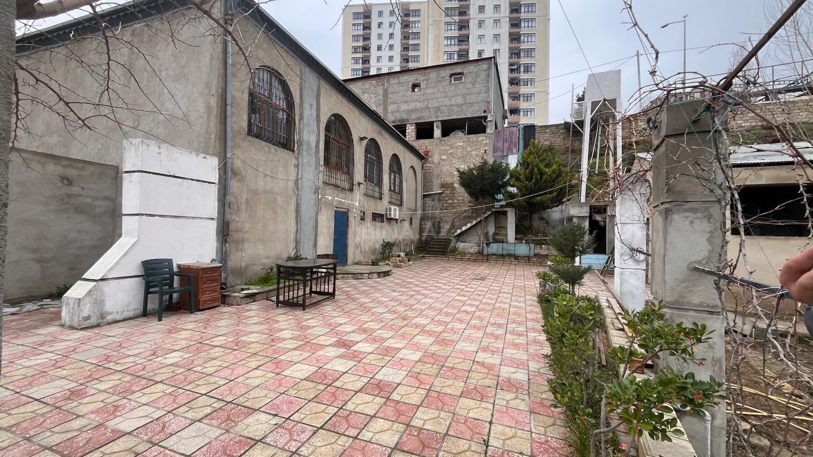 13 otaqlı Həyət evi/Bağ evi, Köhnə Günəşli q., Bakı