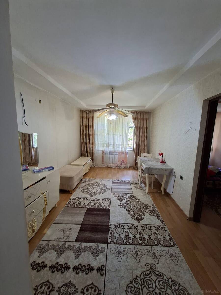 3 otaqlı Köhnə tikili, Elmlər Akademiyası m., Bakı