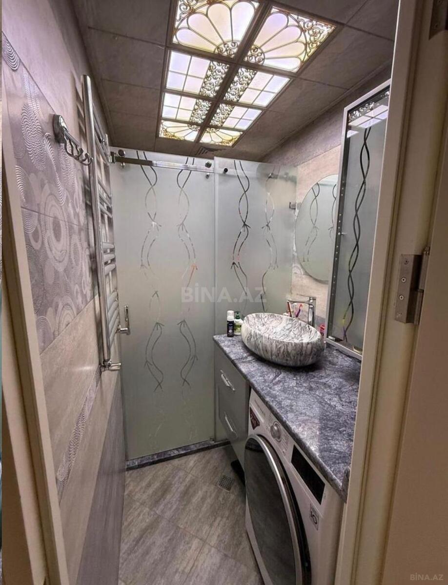3 otaqlı Köhnə tikili, Gənclik m., Bakı