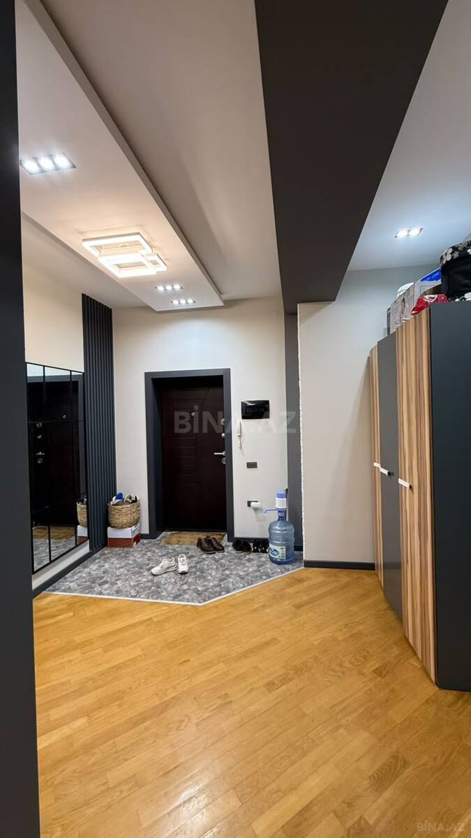 3 otaqlı Yeni tikili, İnşaatçılar m., Bakı