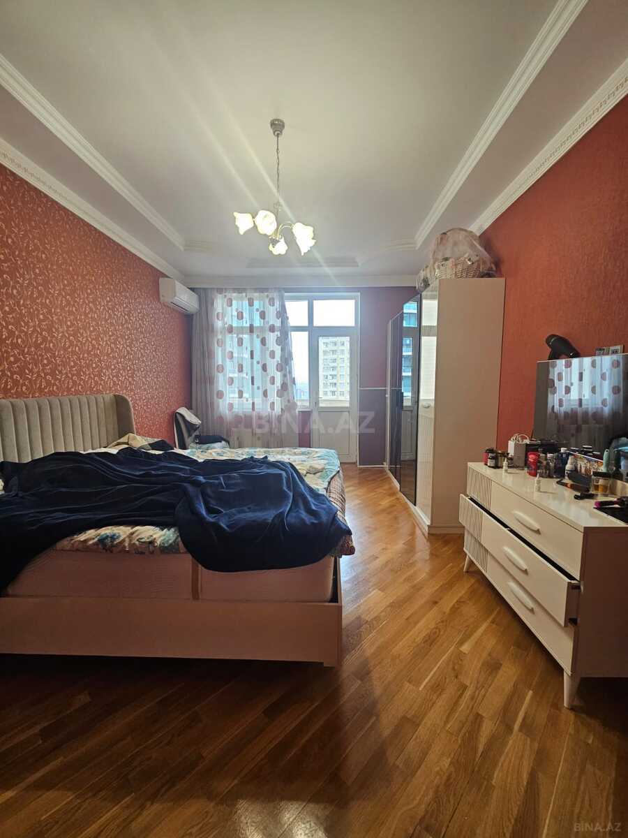 3 otaqlı Yeni tikili, Elmlər Akademiyası m., Bakı