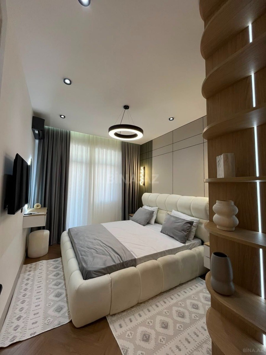 3 otaqlı Yeni tikili, Şah İsmayıl Xətai m., Bakı