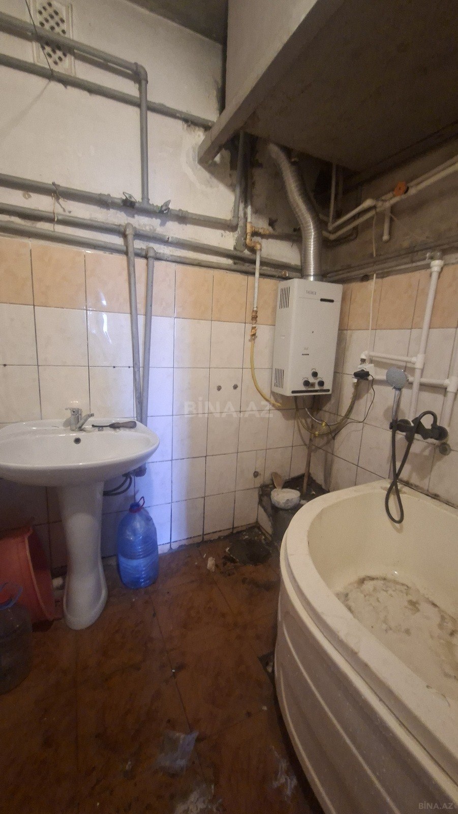 2 otaqlı Köhnə tikili, Xətai r., Bakı