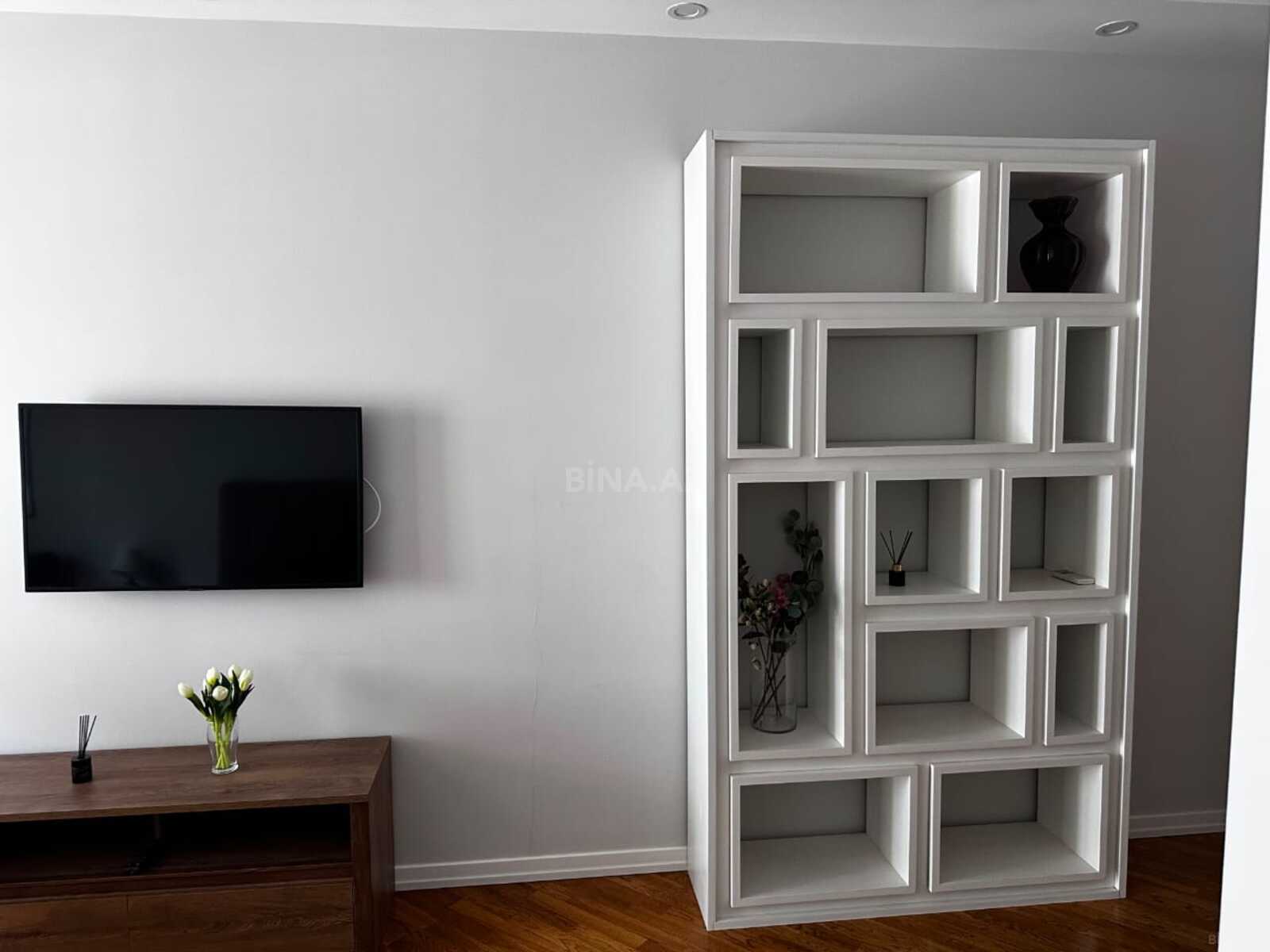 3 otaqlı Yeni tikili, Şah İsmayıl Xətai m., Bakı