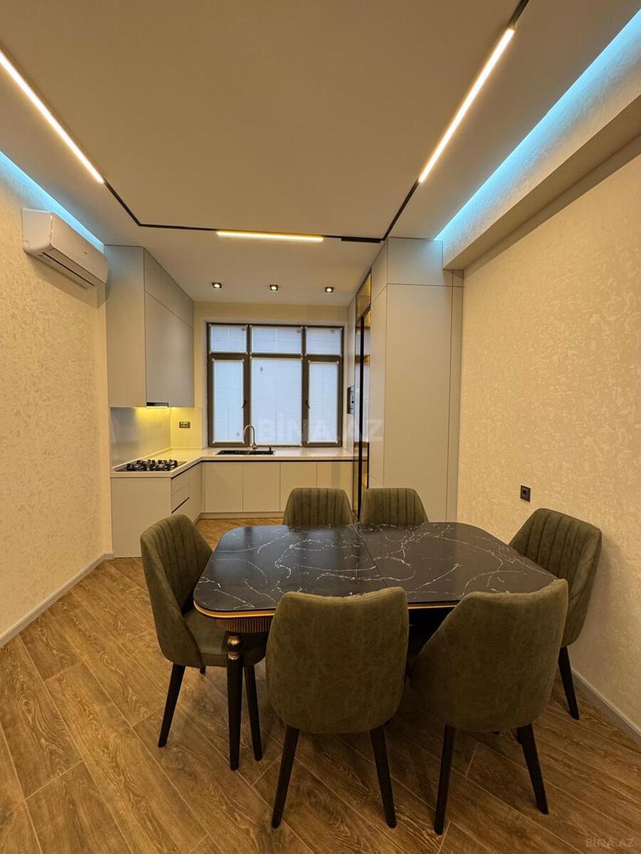 2 otaqlı Yeni tikili, 8 Noyabr m., Bakı
