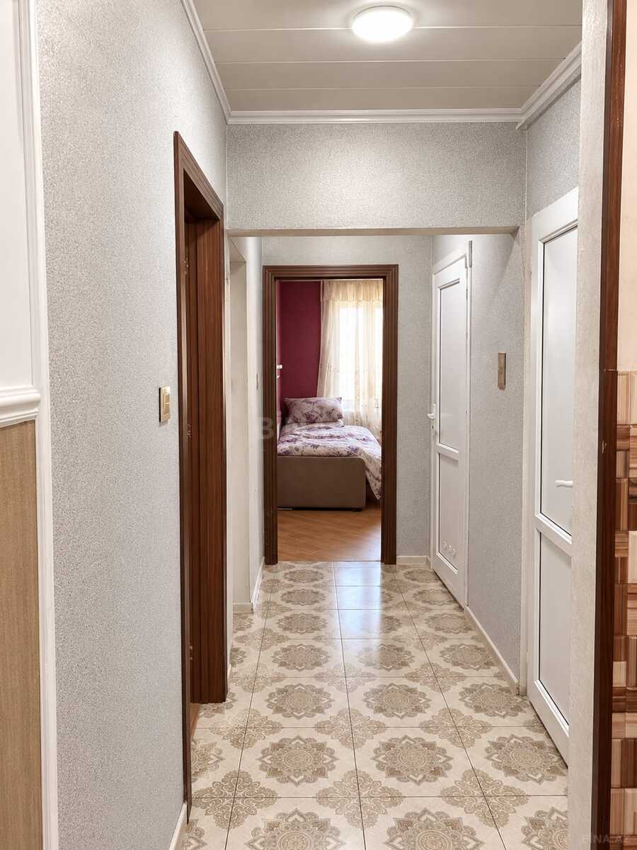 2 otaqlı Köhnə tikili, Qara Qarayev m., Bakı