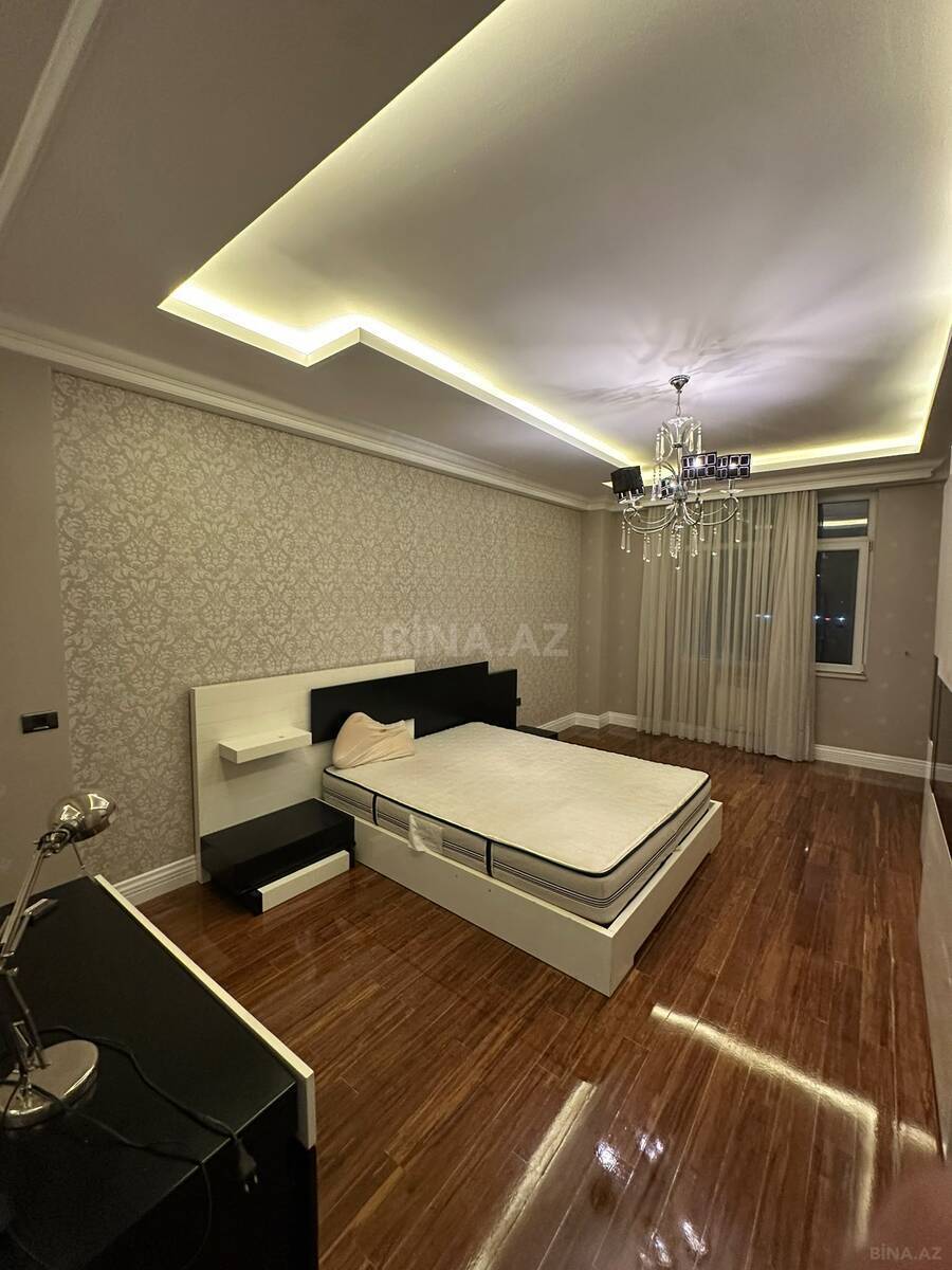 4 otaqlı Yeni tikili, Nizami m., Bakı