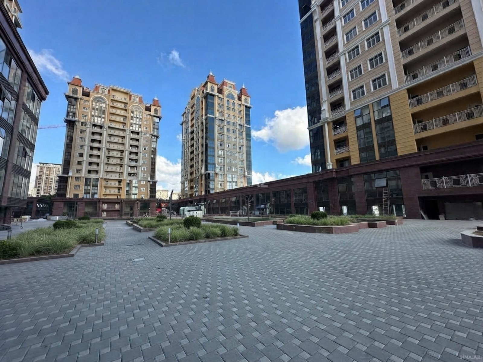3 otaqlı Yeni tikili, 28 May m., Bakı