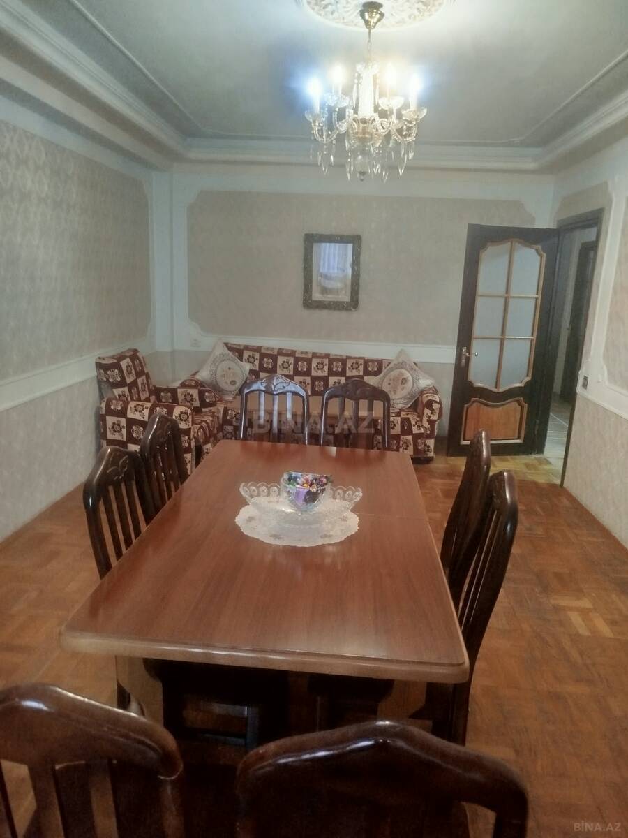 4 otaqlı Köhnə tikili, Həzi Aslanov m., Bakı