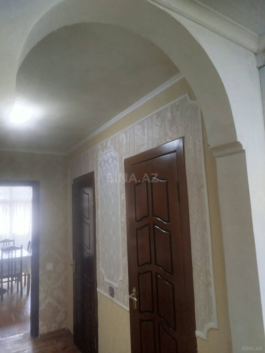4 otaqlı Köhnə tikili, Həzi Aslanov m., Bakı