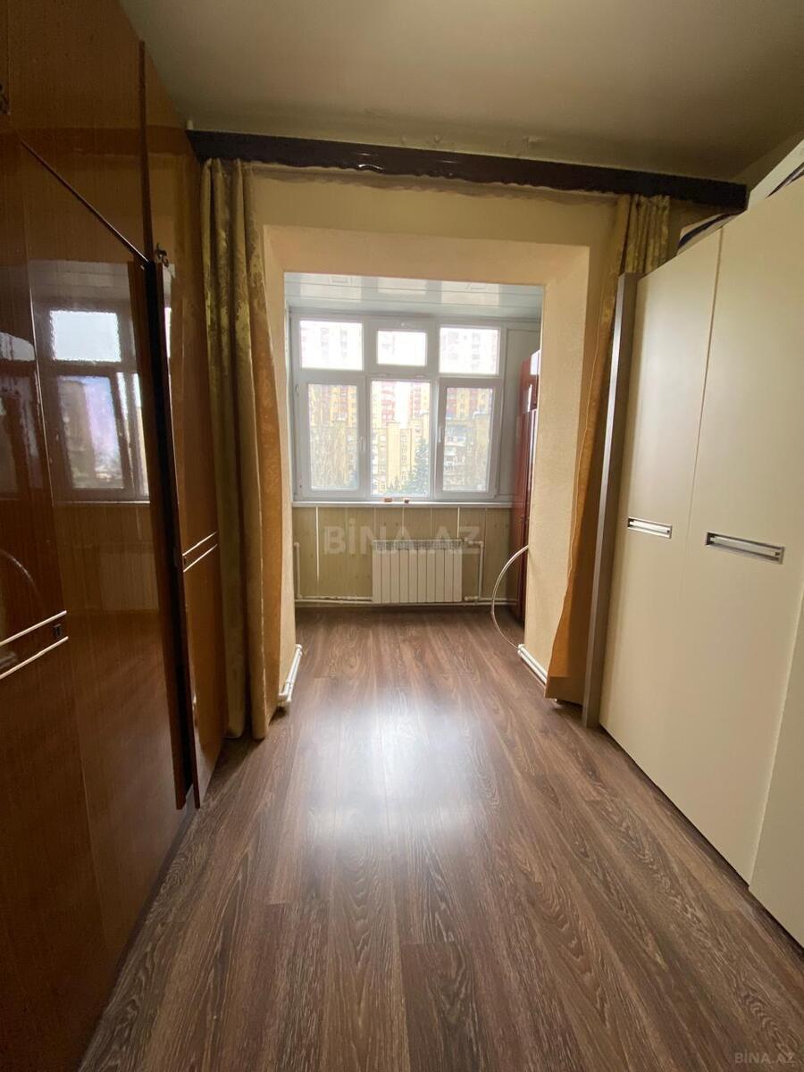 4 otaqlı Köhnə tikili, Əhmədli m., Bakı