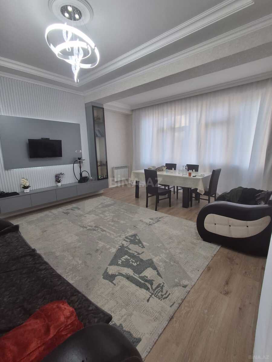 3 otaqlı Yeni tikili, Sumqayıt