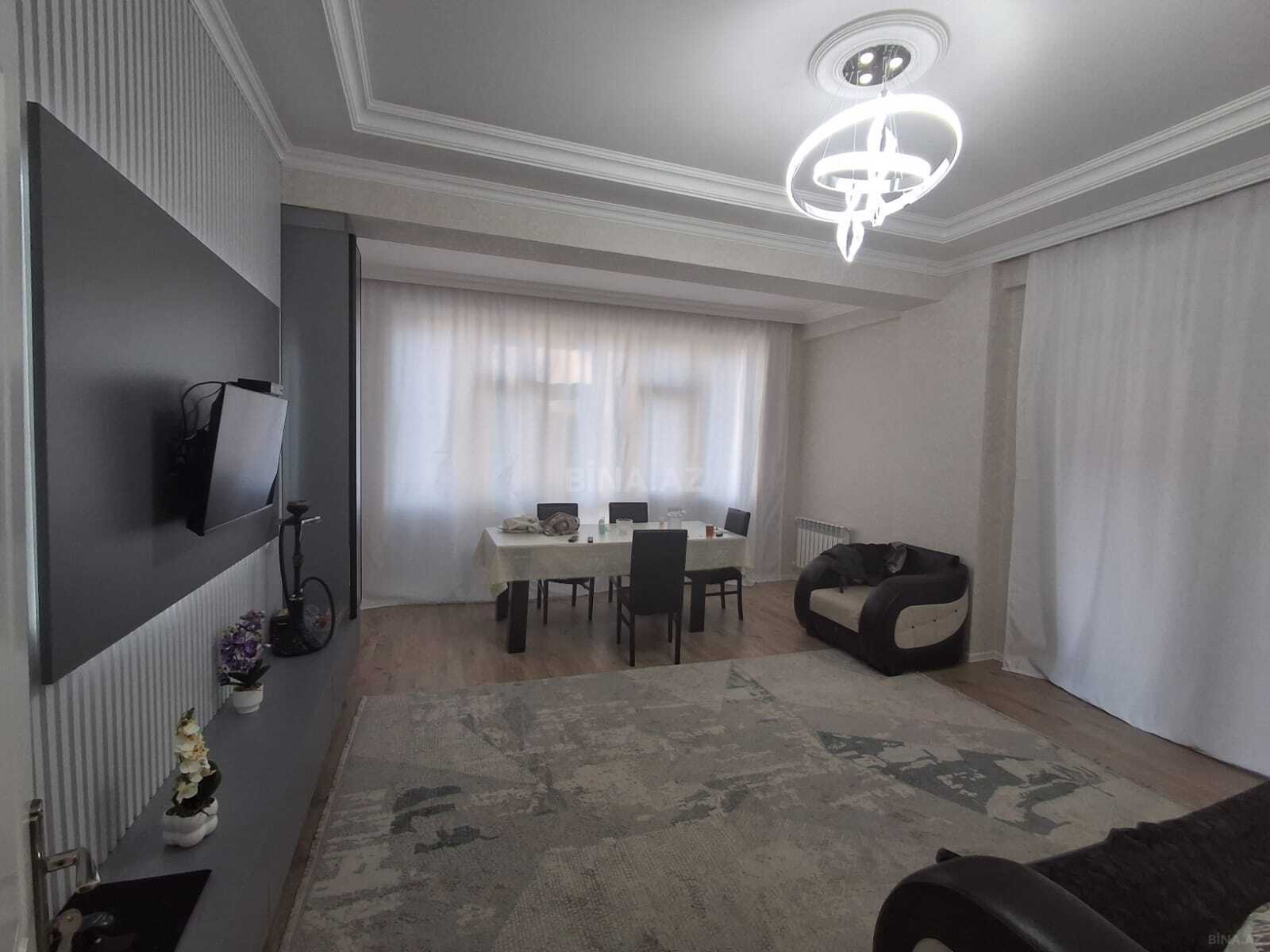 3 otaqlı Yeni tikili, Sumqayıt