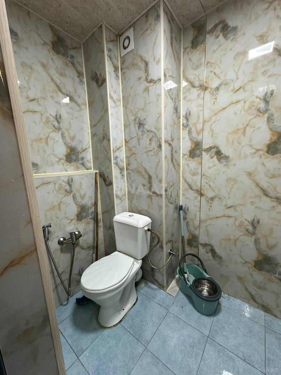 3 otaqlı Köhnə tikili, Elmlər Akademiyası m., Bakı