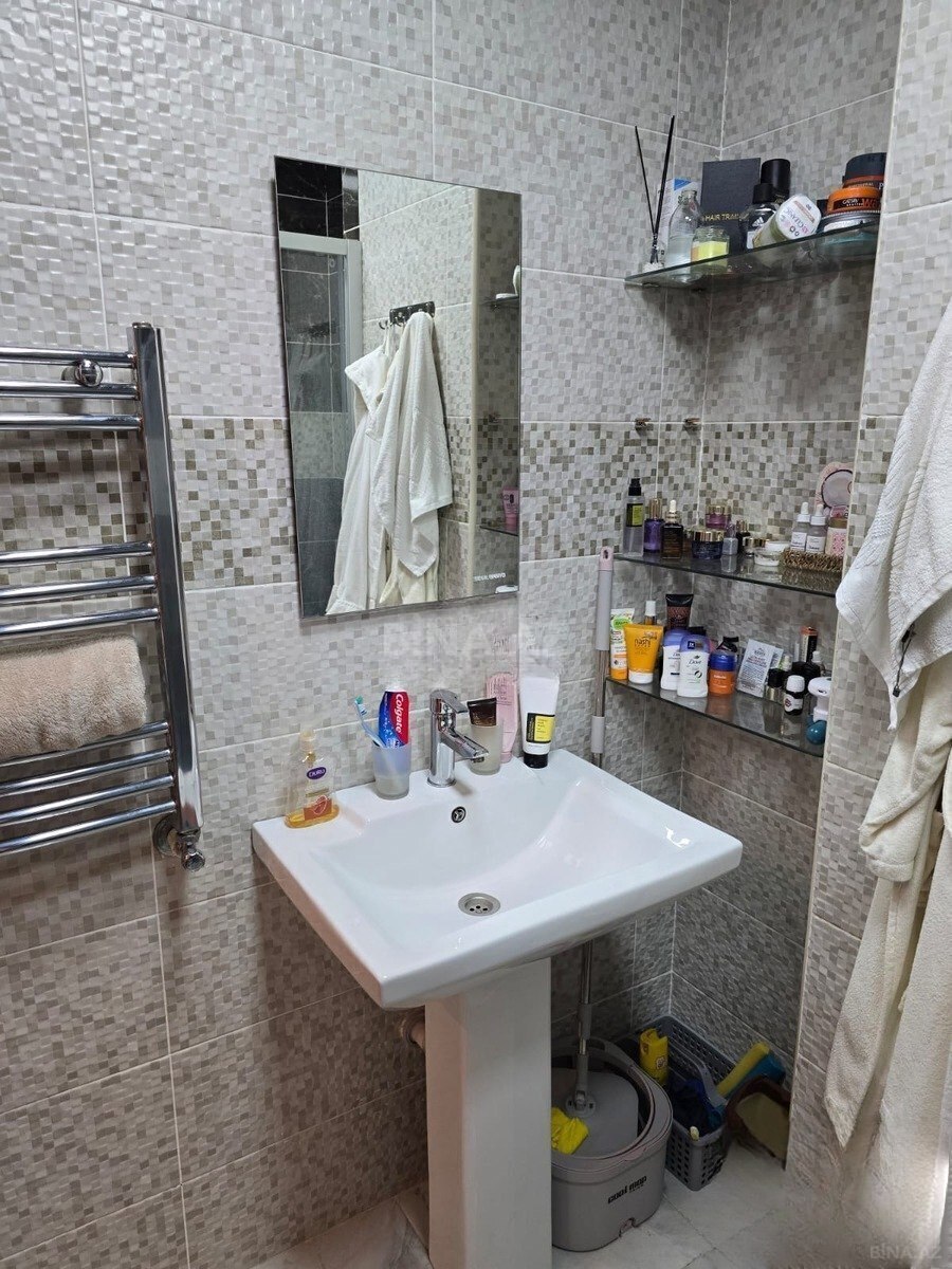 3 otaqlı Yeni tikili, Qara Qarayev m., Bakı