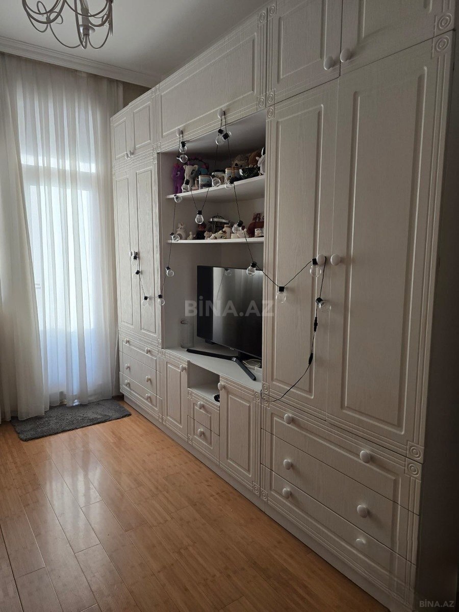 3 otaqlı Yeni tikili, Qara Qarayev m., Bakı