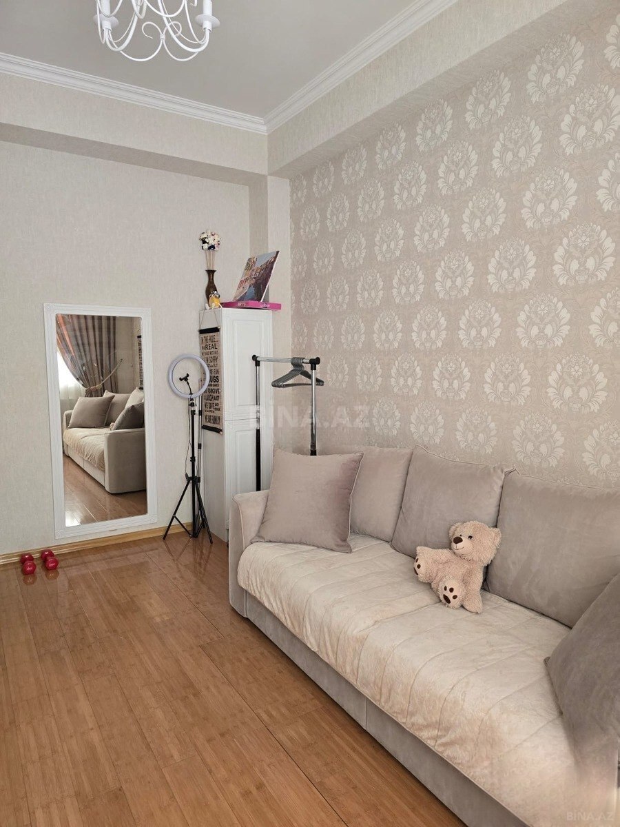 3 otaqlı Yeni tikili, Qara Qarayev m., Bakı