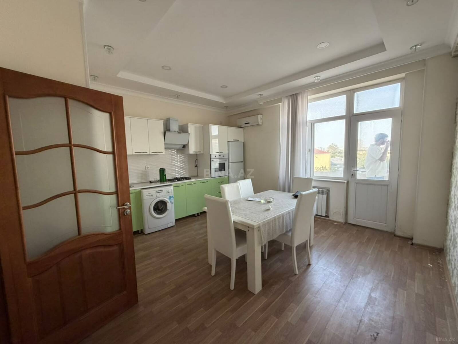 3 otaqlı Yeni tikili, İnşaatçılar m., Bakı