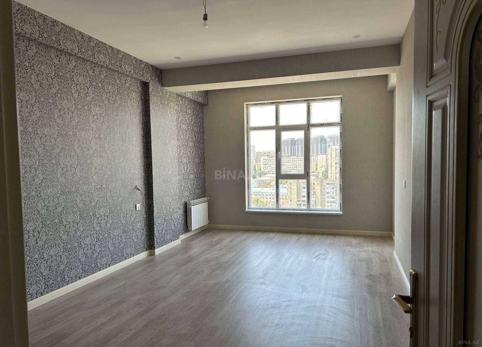 4 otaqlı Yeni tikili, İnşaatçılar m., Bakı