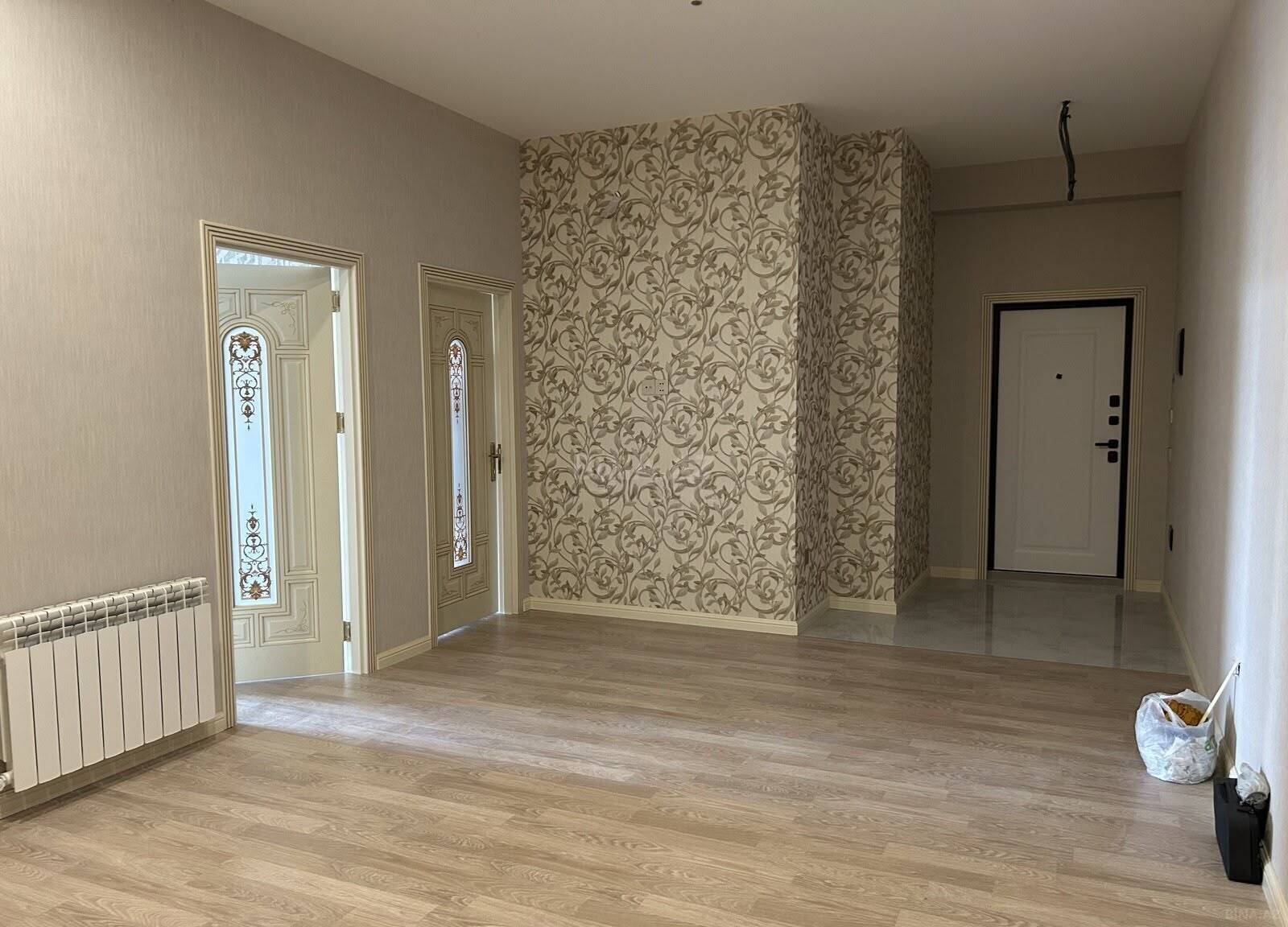 4 otaqlı Yeni tikili, İnşaatçılar m., Bakı