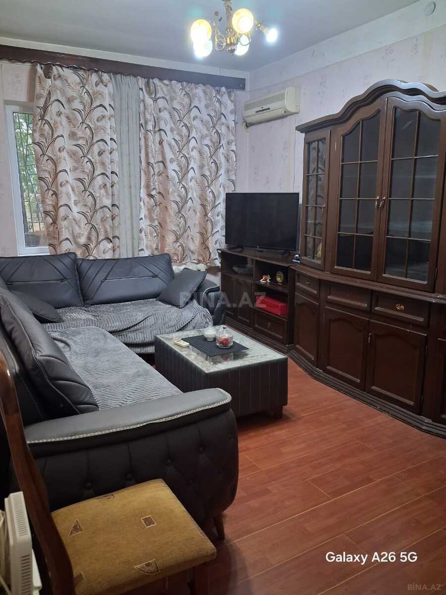 2 otaqlı Köhnə tikili, Əhmədli m., Bakı
