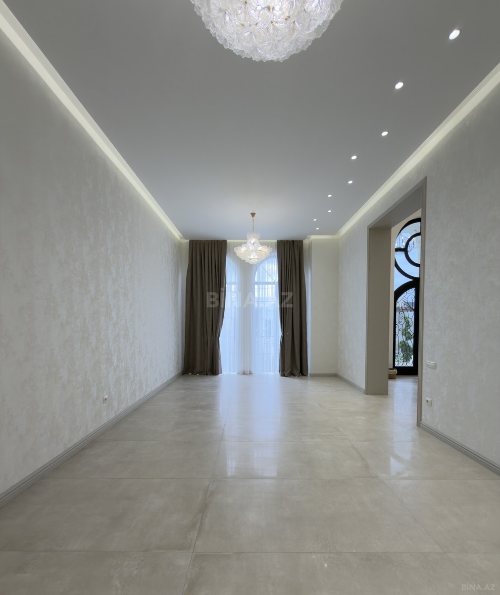 5 otaqlı Həyət evi/Bağ evi, Mərdəkan q., Bakı