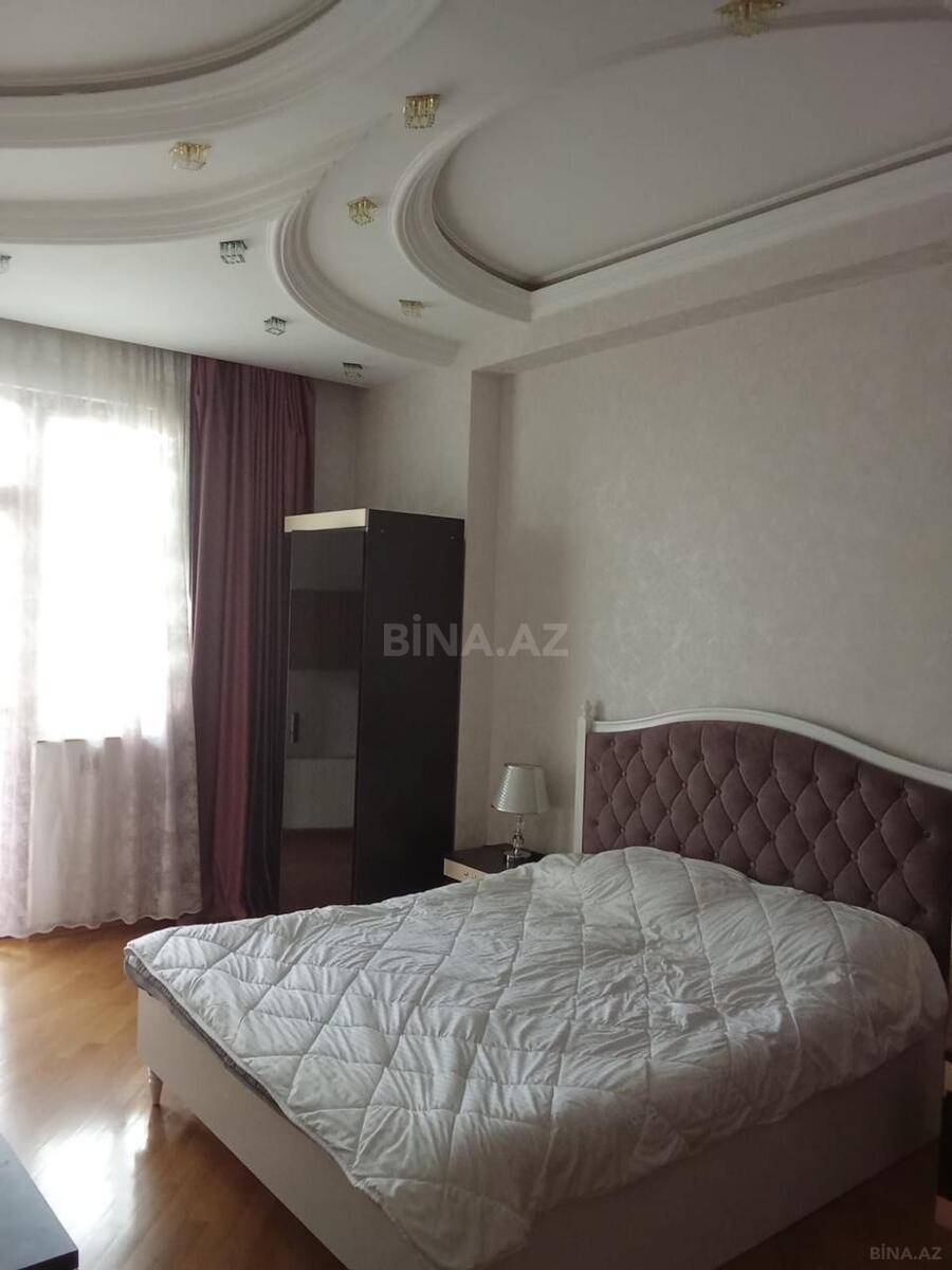 4 otaqlı Yeni tikili, 28 May m., Bakı
