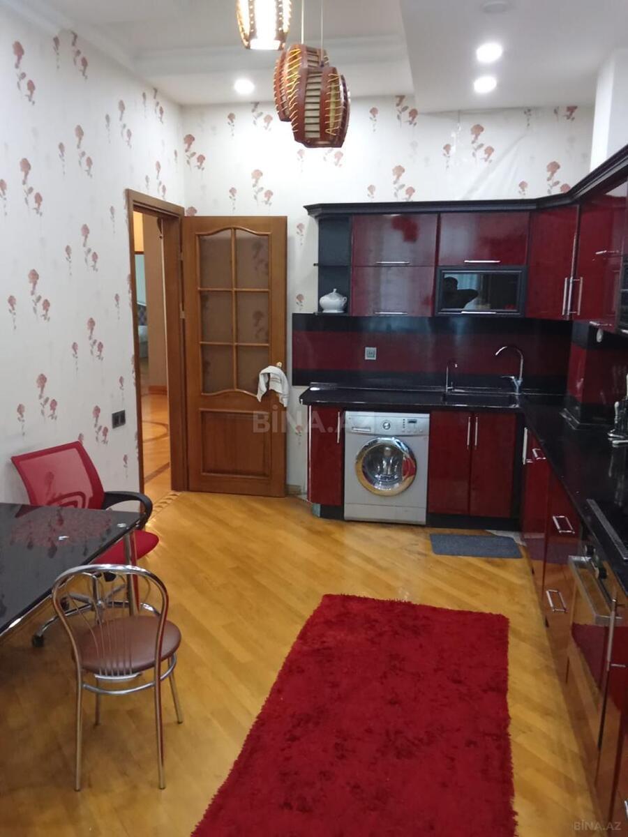 4 otaqlı Yeni tikili, 28 May m., Bakı