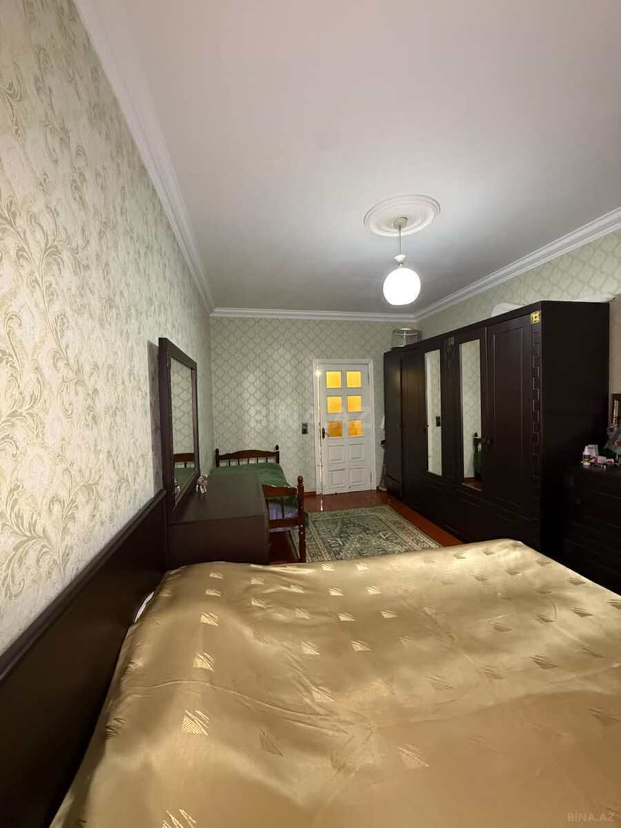3 otaqlı Köhnə tikili, Gənclik m., Bakı