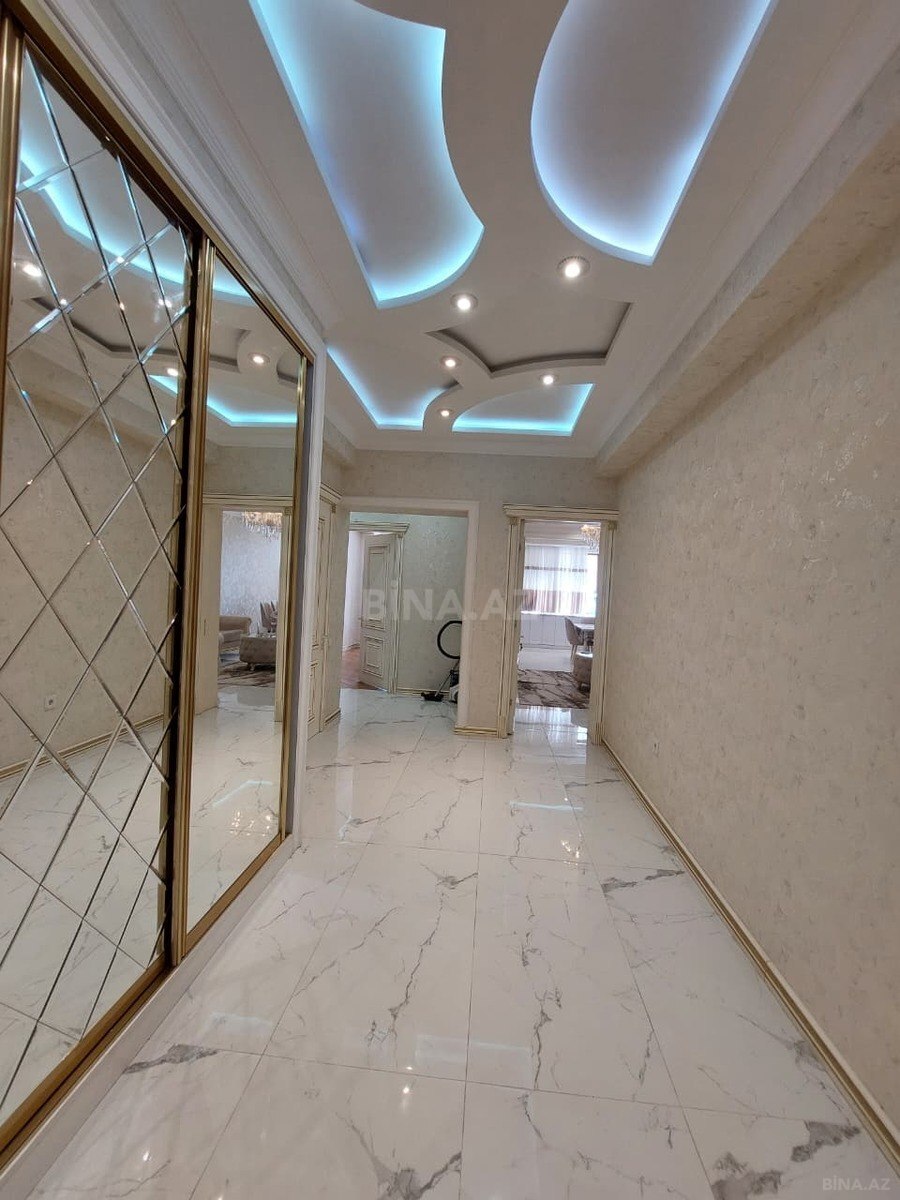 3 otaqlı Yeni tikili, İnşaatçılar m., Bakı