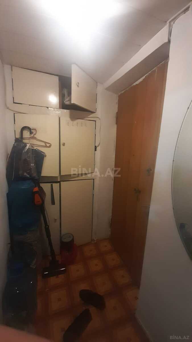 1 otaqlı Köhnə tikili, Elmlər Akademiyası m., Bakı