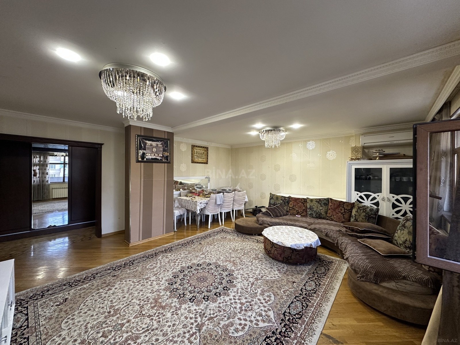 5 otaqlı Köhnə tikili, Əhmədli m., Bakı