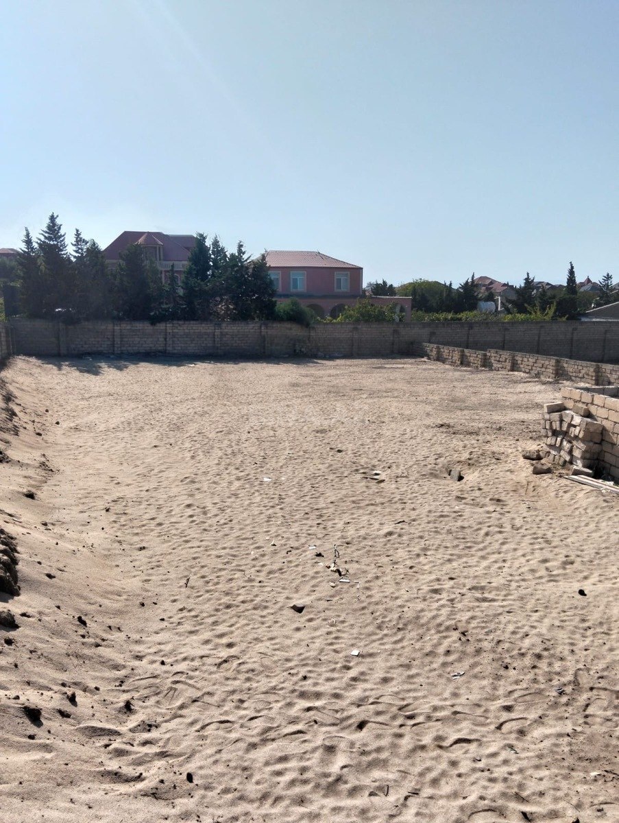 Torpaq Görədil q., Bakı