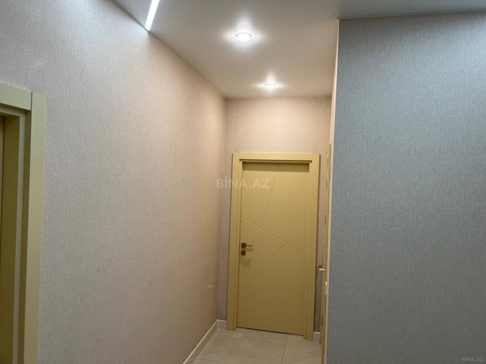3 otaqlı Yeni tikili, Şah İsmayıl Xətai m., Bakı