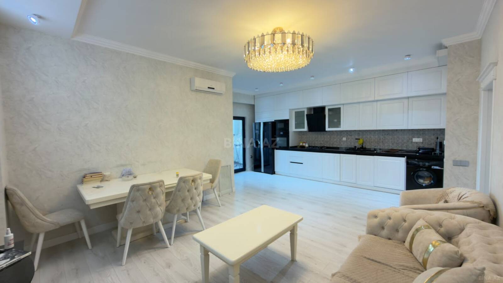 3 otaqlı Yeni tikili, Qara Qarayev m., Bakı