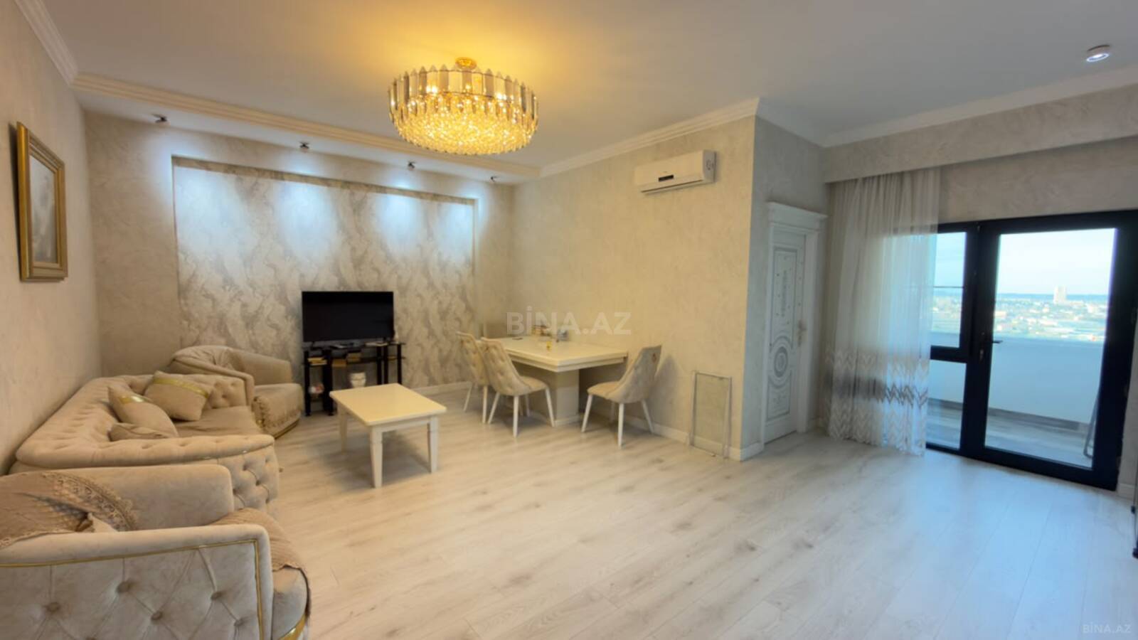 3 otaqlı Yeni tikili, Qara Qarayev m., Bakı